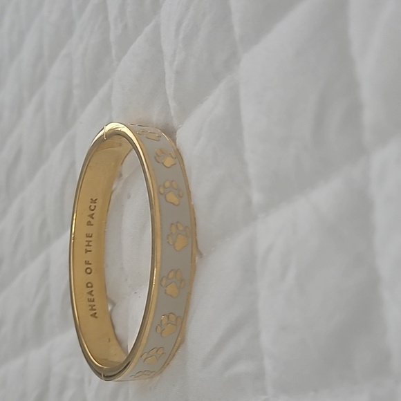 Kate Spade Ahead of The Pack Paw Bracelet - Picture 1 of 4